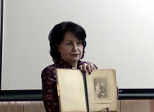 Выступает Е.В. Святова.